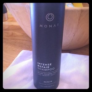 Monat Intense repair shampoo